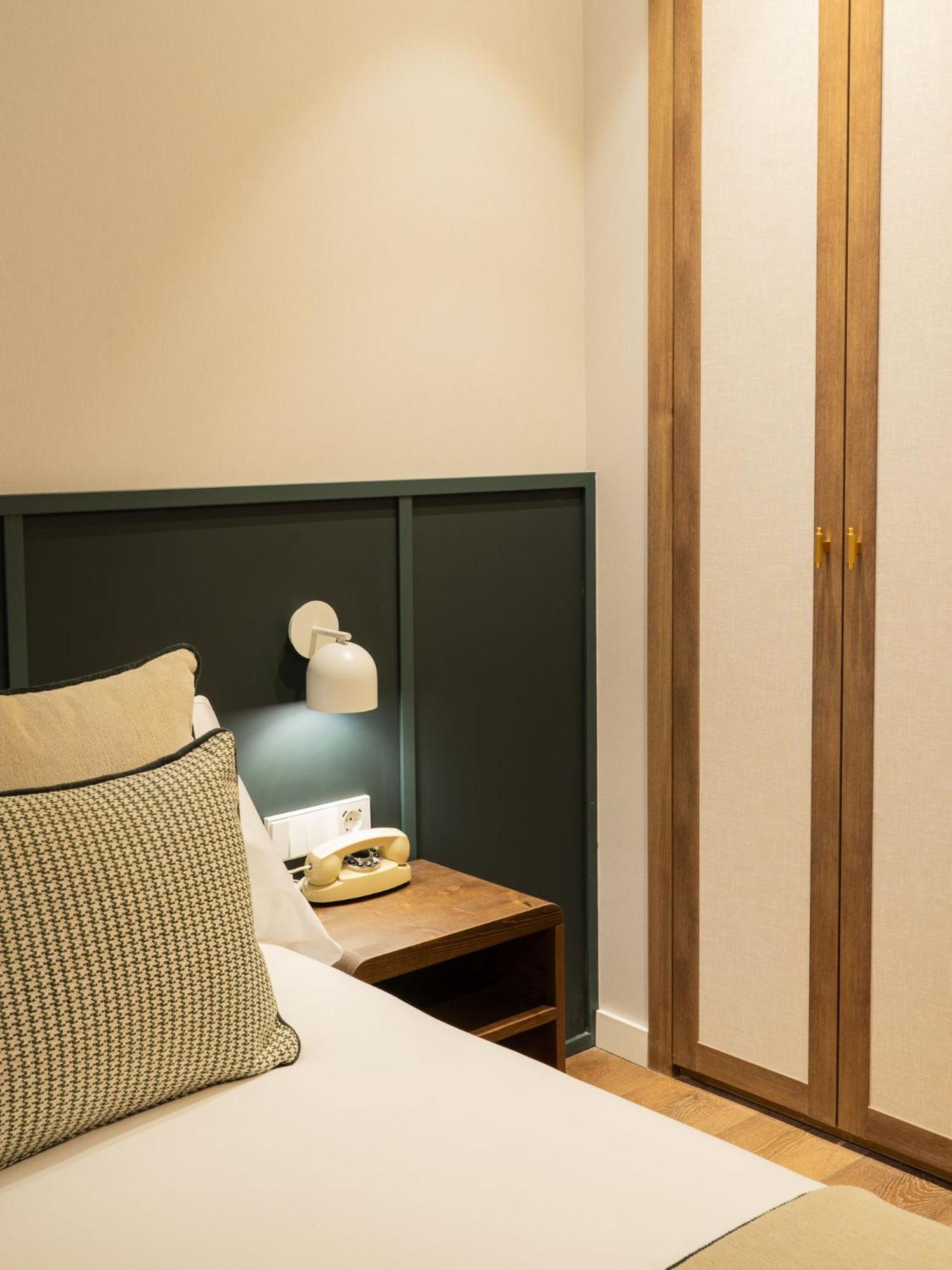 Hotel Well And Come מאלגה מראה חיצוני תמונה