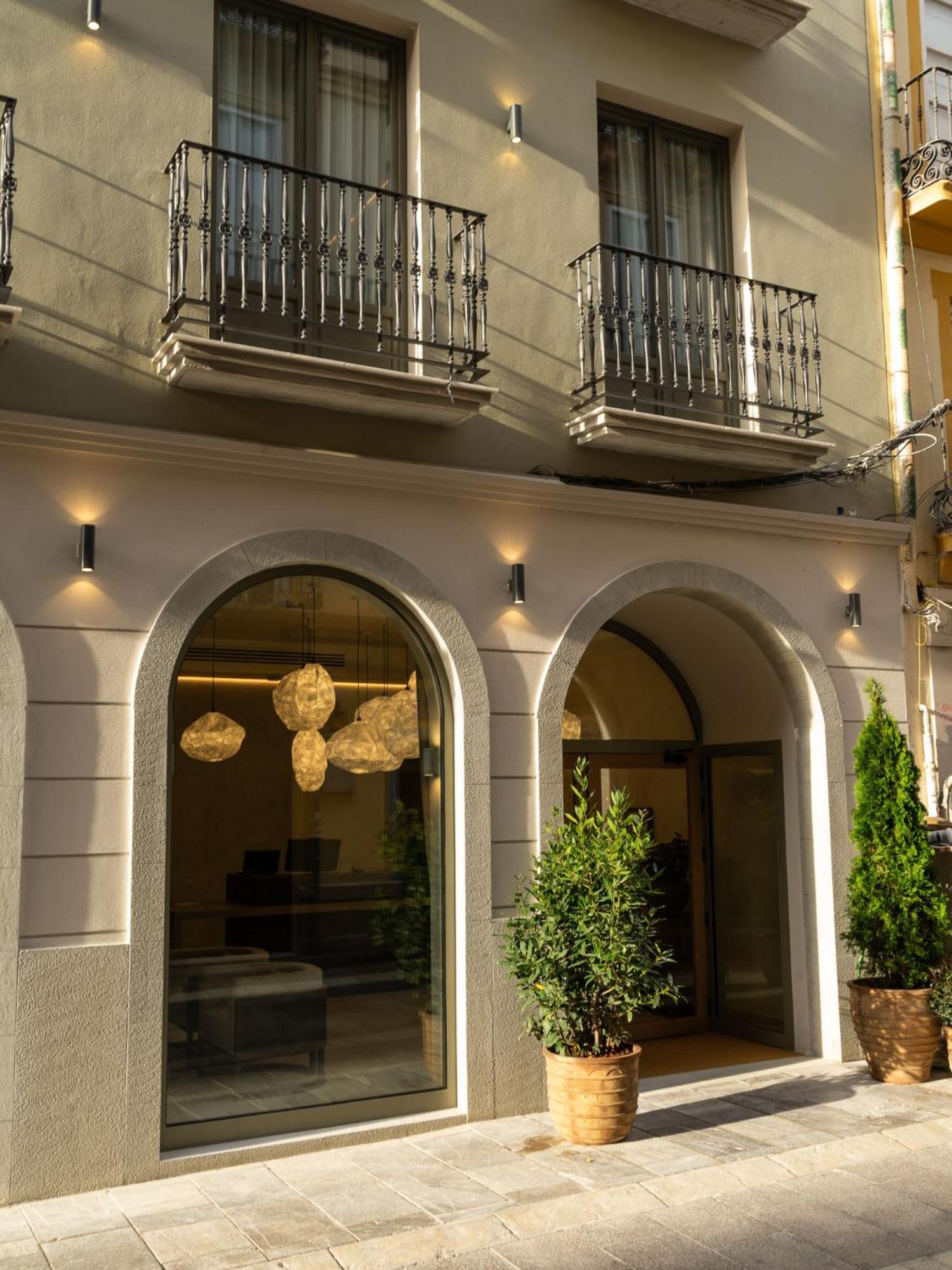Hotel Well And Come מאלגה מראה חיצוני תמונה