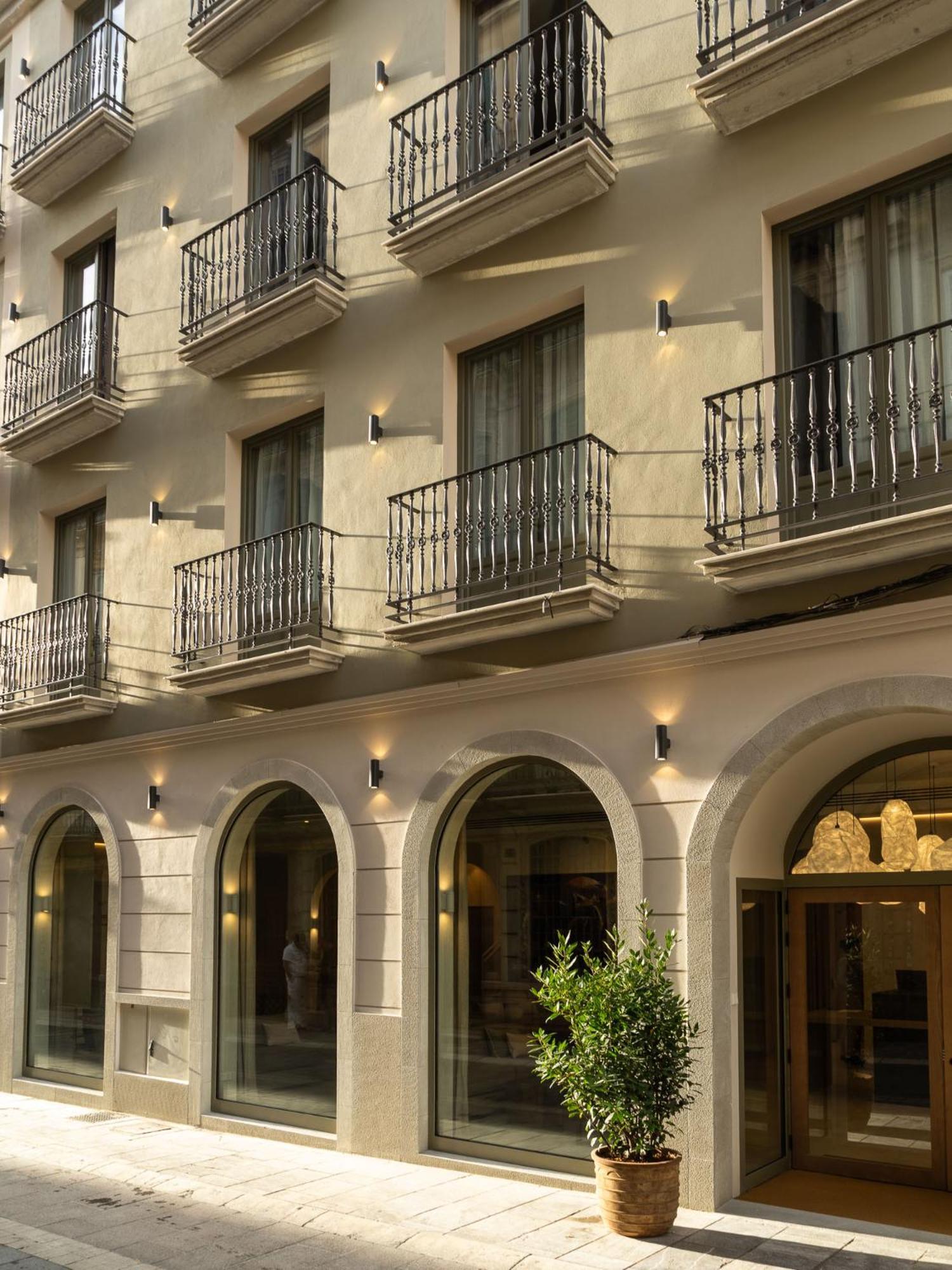 Hotel Well And Come מאלגה מראה חיצוני תמונה